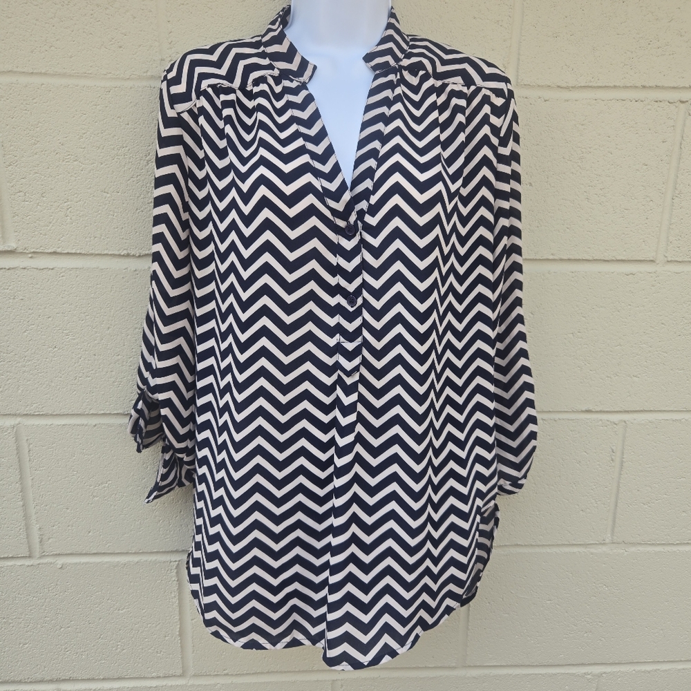 Tacera- Women's- Navy & Cream- Chevron Patterned Blouse- Oversized- Medium